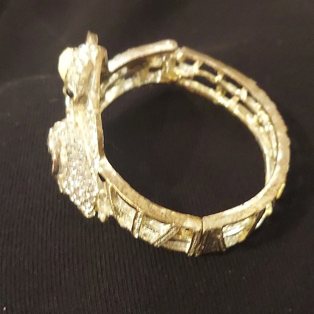 NATASHA Elephant Hinged Bracelet - Picture 4 of 6